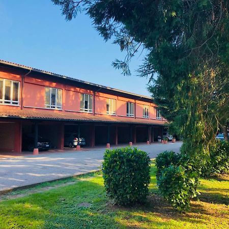 Green Park Bologna Residence ภายนอก รูปภาพ