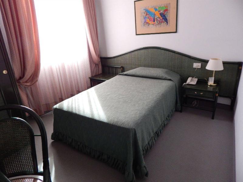 Green Park Bologna Residence ภายนอก รูปภาพ