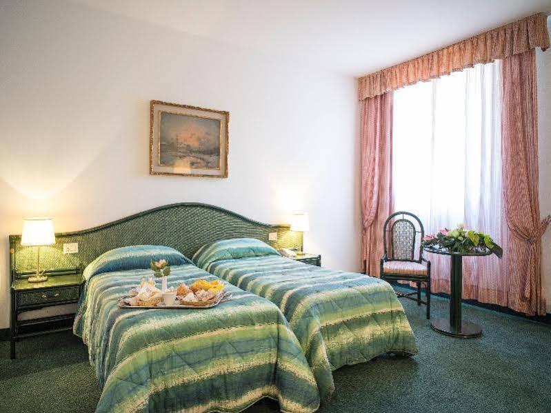 Green Park Bologna Residence ภายนอก รูปภาพ